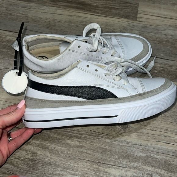 MKS shoes - Picture 1 of 3